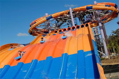 水滑梯_藍(lán)潮游樂